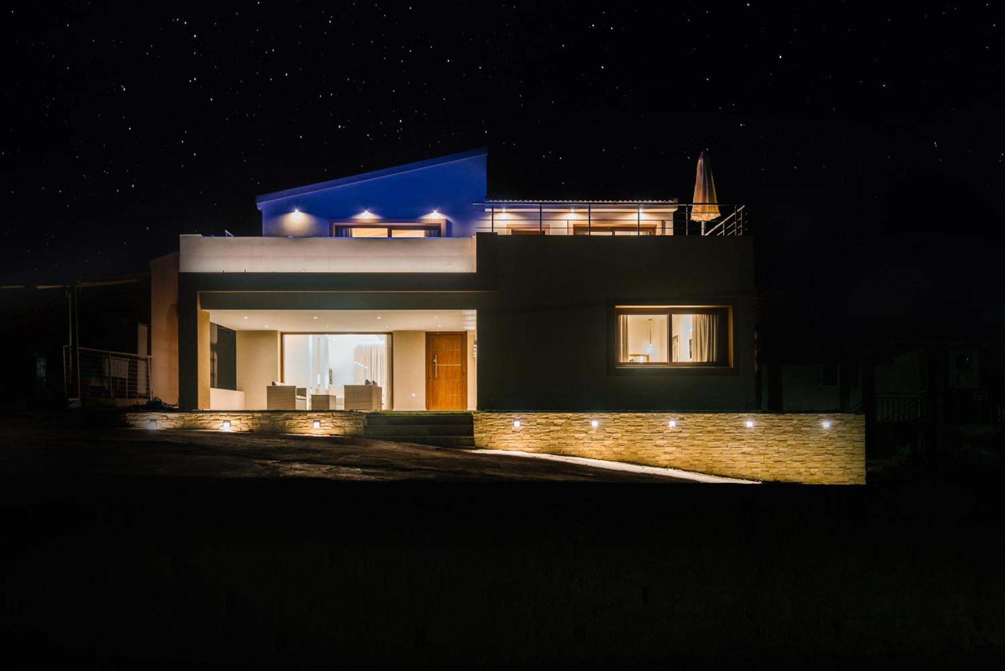 Villa Vasillis-Heated Swimming Pool With Infinity View Vitaládes Extérieur photo